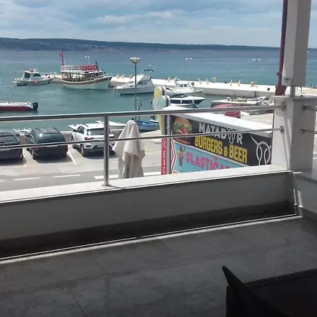 Daire Apartman C Starigrad Paklenica