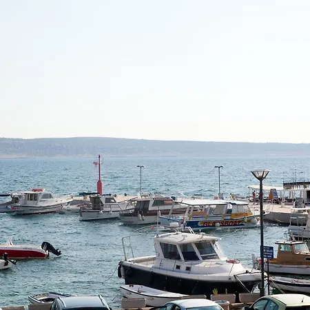 Daire Apartman C Starigrad Paklenica