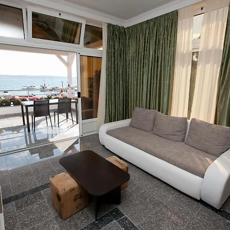 شقة Apartman C *